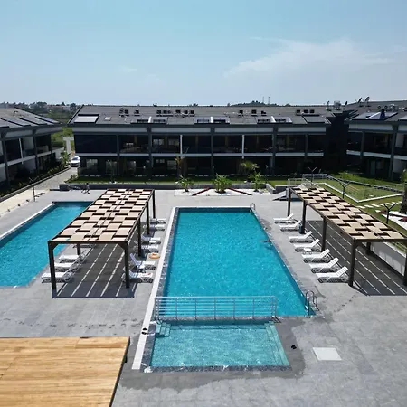 Apartment Nova Life Side